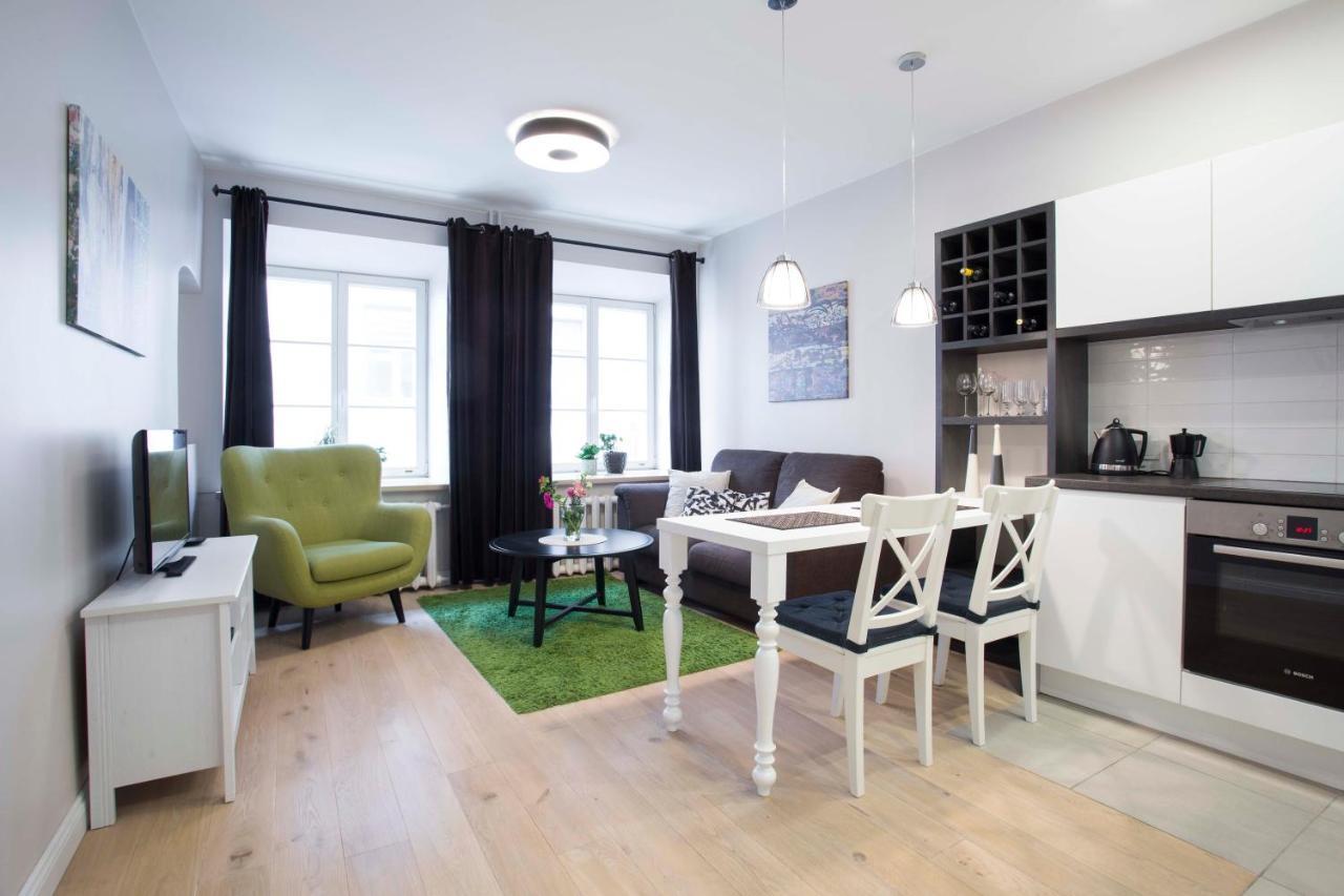 Baron'S Town Hall Apartments Vilnius Ngoại thất bức ảnh